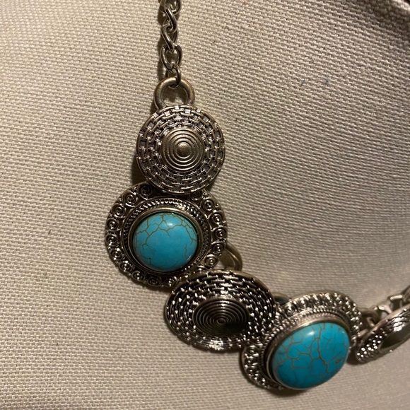 Turquoise and Silver - Picture 5 of 10